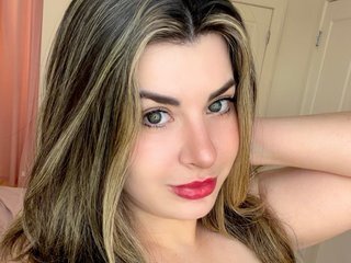 Webcam Snapshop for SarinaSapphire