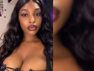Webcam Snapshop for NaomiKinz